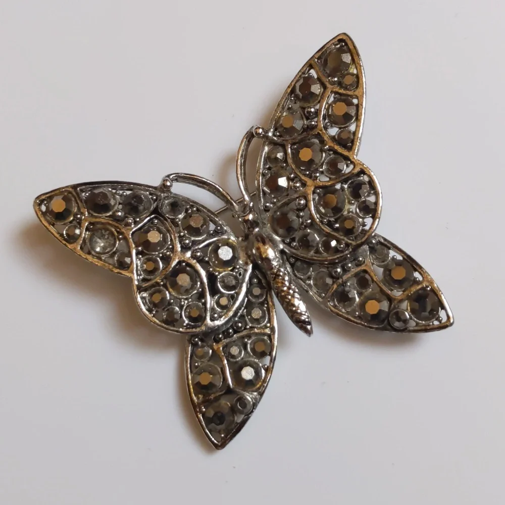 Hollycraft Silver Tone Simulated Marcasite Rhinestones Butterfly‎ Brooch Pin